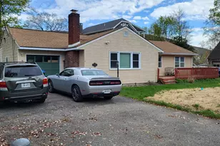 8 Windermere Ave, Greenwood Lake, NY 10925 - Photo 3