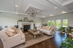 225 Harbor Ln, Massapequa Park, NY 11762 - Photo 5