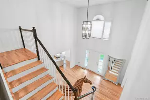 23 Round Hill Rd, Scarsdale, NY 10583 - Photo 13