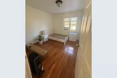 243 Jackson Ave, Syosset, NY 11791 - Photo 11