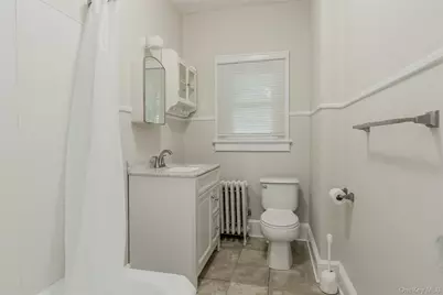 3 Jarvis Court, Huntington, NY 11743 - Photo 9