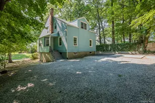 3 Jarvis Ct, Huntington, NY 11743 - Photo 21