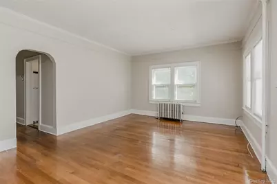 3 Jarvis Court, Huntington, NY 11743 - Photo 7