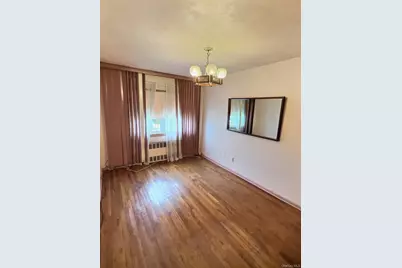 147-25 Brookville Boulevard, Rosedale, NY 11422 - Photo 11