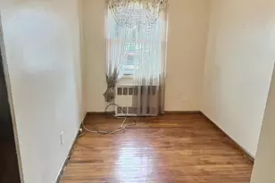 147-25 Brookville Blvd, Rosedale, NY 11422 - Photo 13