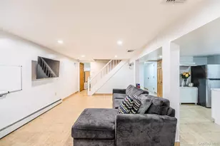 27-15 203rd St, Bayside, NY 11360 - Photo 23