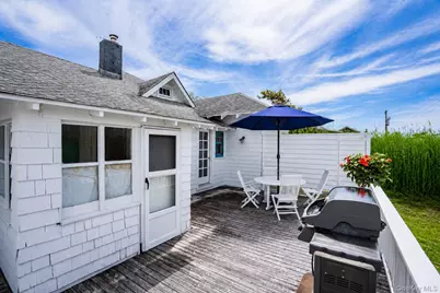 106 West Walk, Bay Shore, NY 11706 - Photo 13