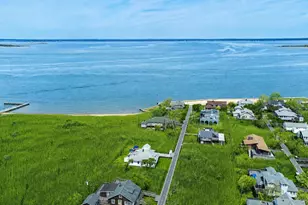 106 W Walk, Bay Shore, NY 11706 - Photo 35