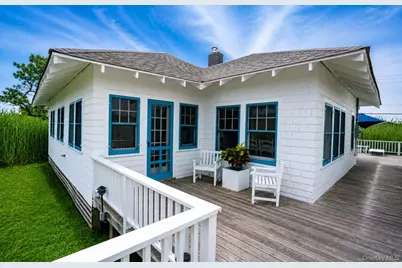 106 West Walk, Bay Shore, NY 11706 - Photo 1