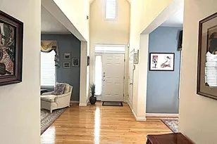10 Limerick Ct, White Plains, NY 10603 - Photo 5