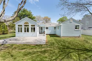 174 Cambon Ave, Saint James, NY 11780 - Photo 31