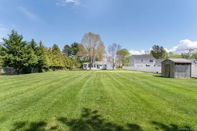 174 Cambon Avenue, Saint James, NY 11780 - Photo 25