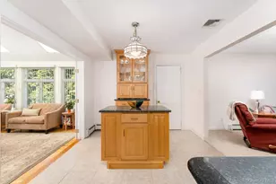 174 Cambon Ave, Saint James, NY 11780 - Photo 13