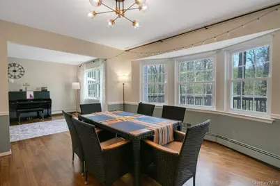34 Jackson Road, Briarcliff Manor, NY 10510 - Photo 11