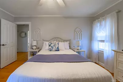 238 James Street, Franklin Square, NY 11010 - Photo 9