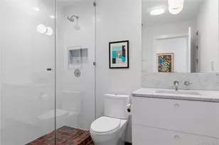 94 Laurel Rd, New City, NY 10956 - Photo 29