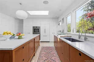 94 Laurel Rd, New City, NY 10956 - Photo 15