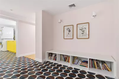 94 Laurel Road, New City, NY 10956 - Photo 37