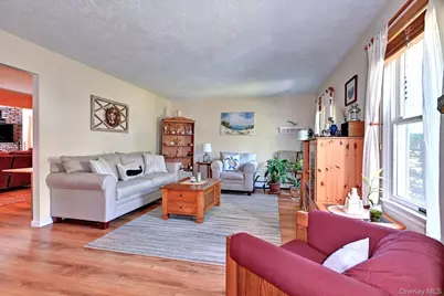 21 Aspen Street, Port Jefferson Station, NY 11776 - Photo 19