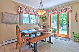 21 Aspen St, Port Jefferson Station, NY 11776 - Photo 9