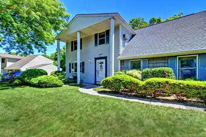21 Aspen Street, Port Jefferson Station, NY 11776 - Photo 3