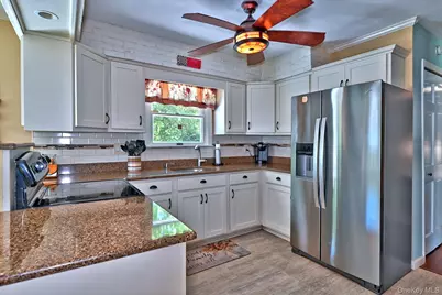 21 Aspen Street, Port Jefferson Station, NY 11776 - Photo 11