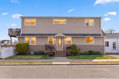 228 W Riviera Drive, Lindenhurst, NY 11757 - Photo 1