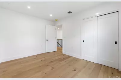 3690 Lufberry Avenue, Wantagh, NY 11793 - Photo 29