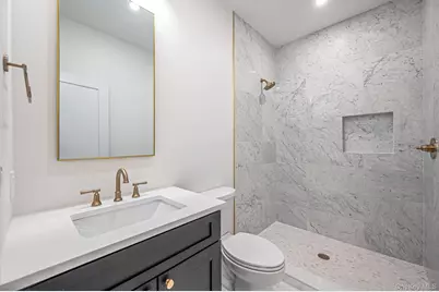 3690 Lufberry Avenue, Wantagh, NY 11793 - Photo 25