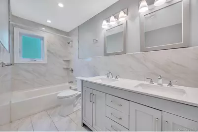 10 Evelyn Drive, Bethpage, NY 11714 - Photo 17