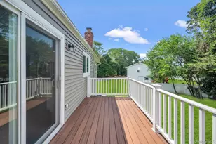 10 Evelyn Dr, Bethpage, NY 11714 - Photo 11