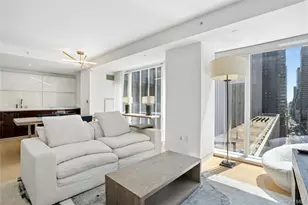 135 W 52nd St, New York, NY 10019 - Photo 3
