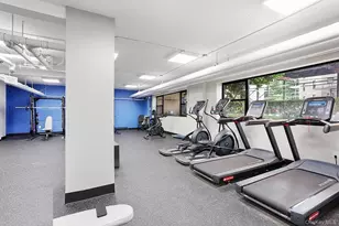 8 Fordham Hill Oval, Bronx, NY 10468 - Photo 17