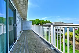 44 Fox Hill Dr, Calverton, NY 11933 - Photo 29