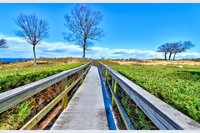 44 Fox Hill Drive, Calverton, NY 11933 - Photo 37