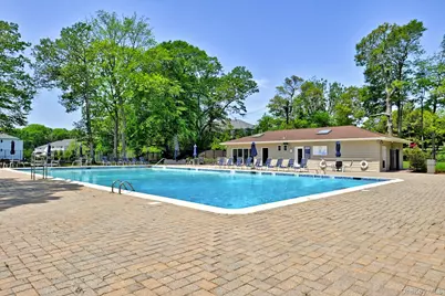 44 Fox Hill Drive, Calverton, NY 11933 - Photo 33