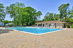 44 Fox Hill Dr, Calverton, NY 11933 - Photo 33