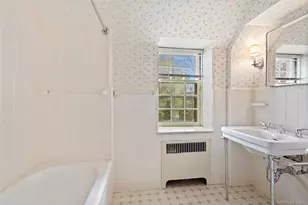 101 Woodlands Rd, Harrison, NY 10528 - Photo 11