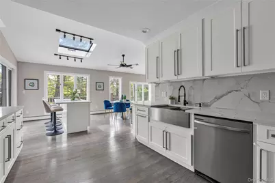 35 Stratford Avenue, Dix Hills, NY 11746 - Photo 7