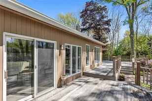 35 Stratford Ave, Dix Hills, NY 11746 - Photo 27