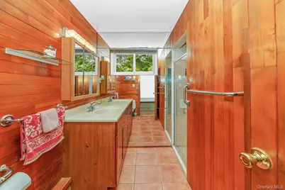 2 Village Drive W, Dix Hills, NY 11746 - Photo 21
