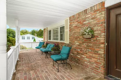 2 Village Drive W, Dix Hills, NY 11746 - Photo 5