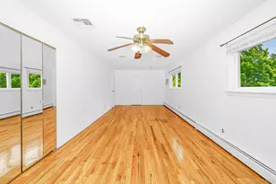 2 Village Dr W, Dix Hills, NY 11746 - Photo 27
