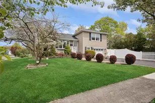 275 Violet St, Massapequa Park, NY 11762 - Photo 3