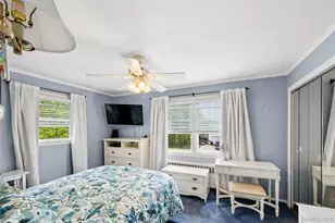 275 Violet St, Massapequa Park, NY 11762 - Photo 13