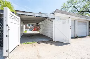 130-10 227th St, Springfield Gardens, NY 11413 - Photo 29