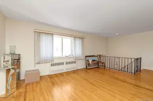2056 Illona Ln, Merrick, NY 11566 - Photo 3
