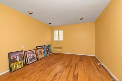 2056 Illona Lane, Merrick, NY 11566 - Photo 13