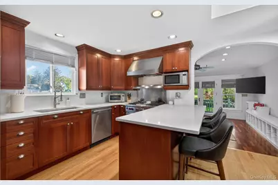 14 Franklin Avenue, Glen Cove, NY 11542 - Photo 15