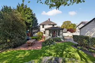 14 Franklin Ave, Glen Cove, NY 11542 - Photo 11